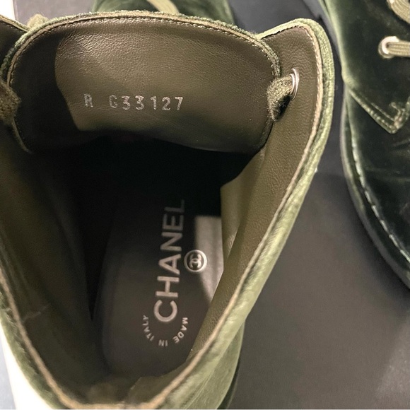 Chanel Boots (Authentic) - Picture 5 of 8